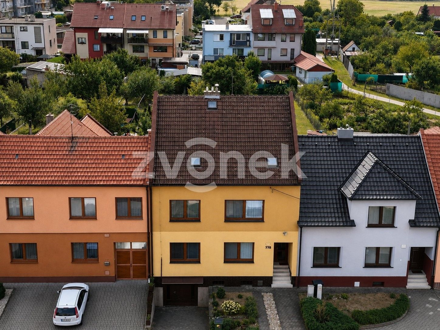 Rodinné domy, Nová, Ostrožská Nová Ves, 387 m² - 2