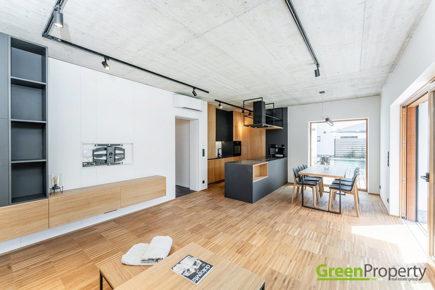 Rodinný dům · 308 m² · Chocerady - Komorní Hrádek, okres Benešov, Středočeský kraj - 4