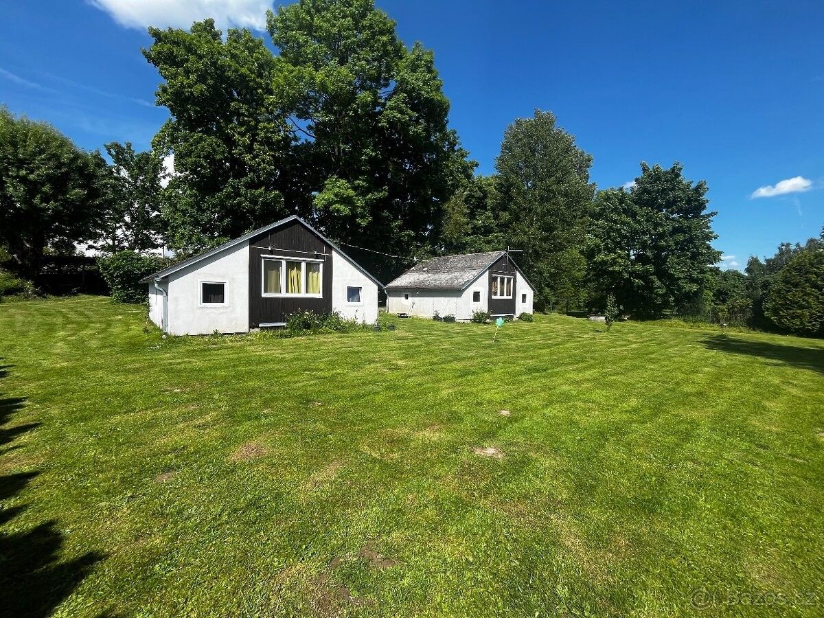 Chaty, Bernartice u Milevska, 398 43, 1 683 m²