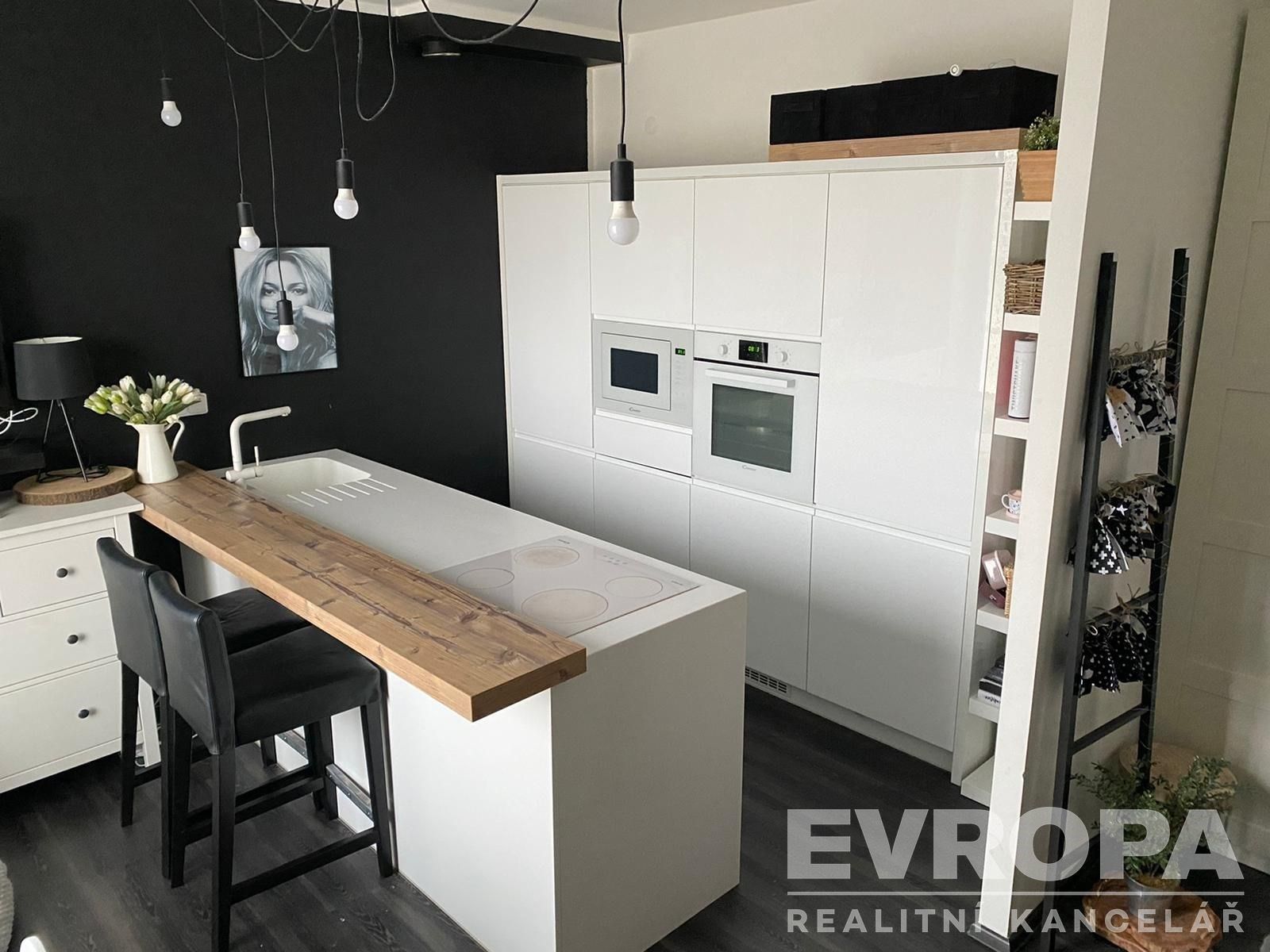 2+kk, Sázavská 2429, Žďár nad Sázavou 3, 48 m² - 1