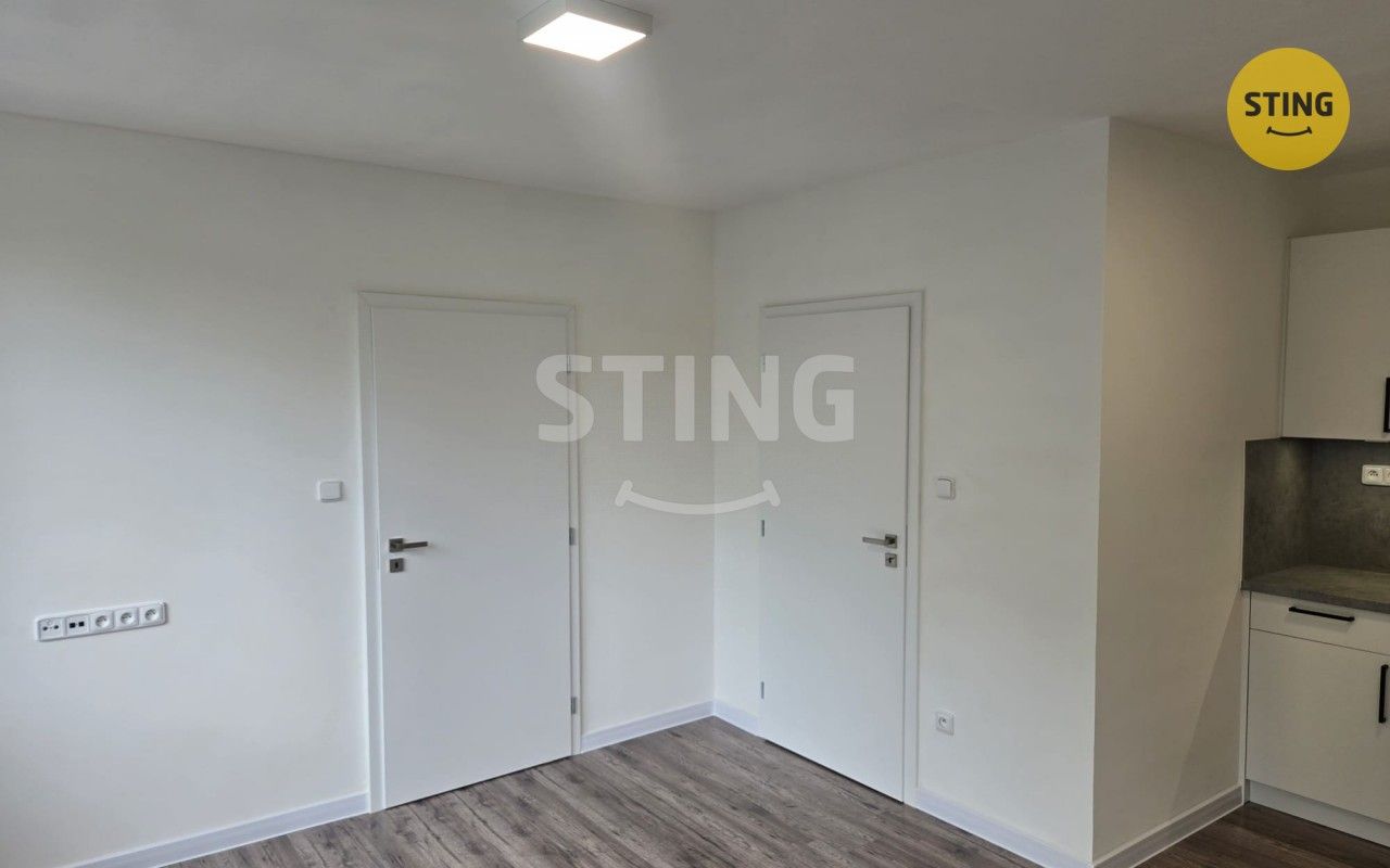 Pronájem byt 2+kk - Šalamounská, Ostrava, 32 m² - 5