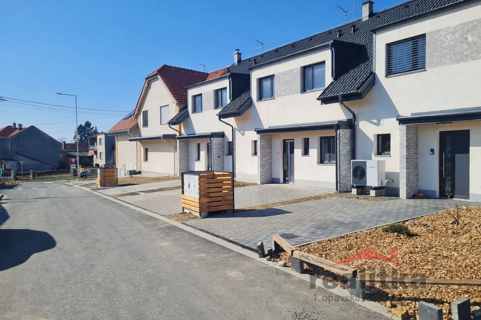 Rodinné domy, Osvoboditelů, Velká Polom, 182 m²