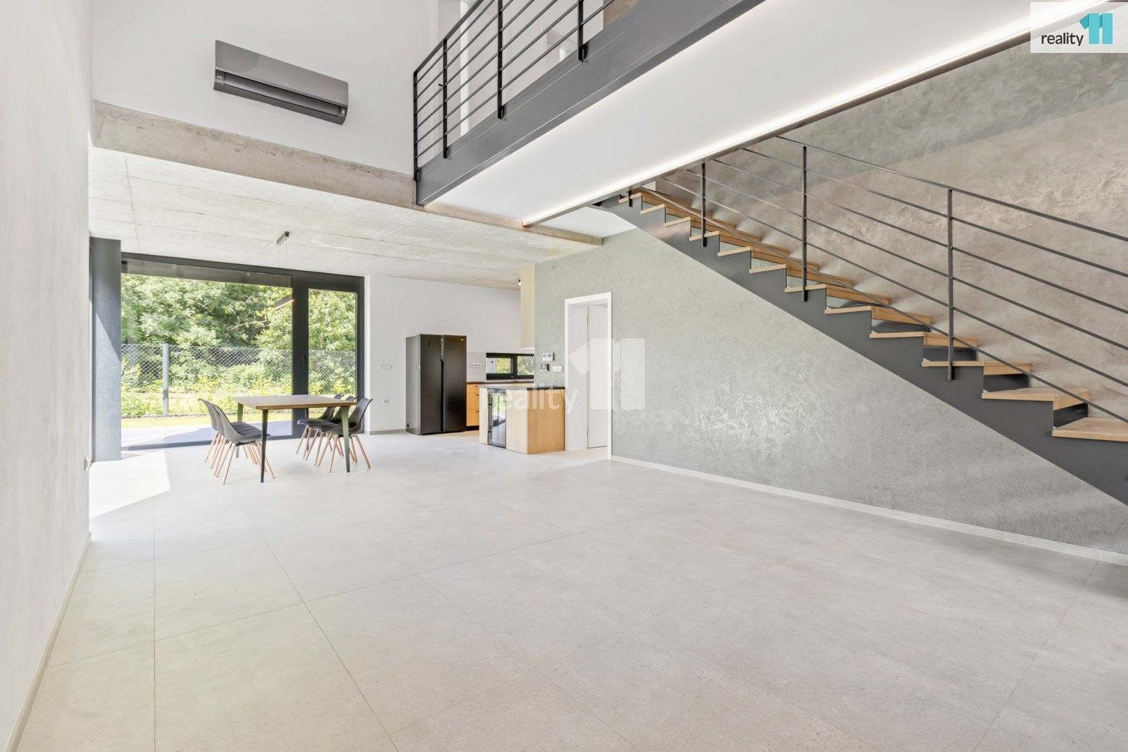 Rodinný dům · 202 m² · Benice, Praha - 3