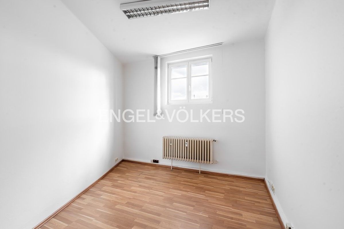 Kanceláře, Americká, Praha, 97 m²
