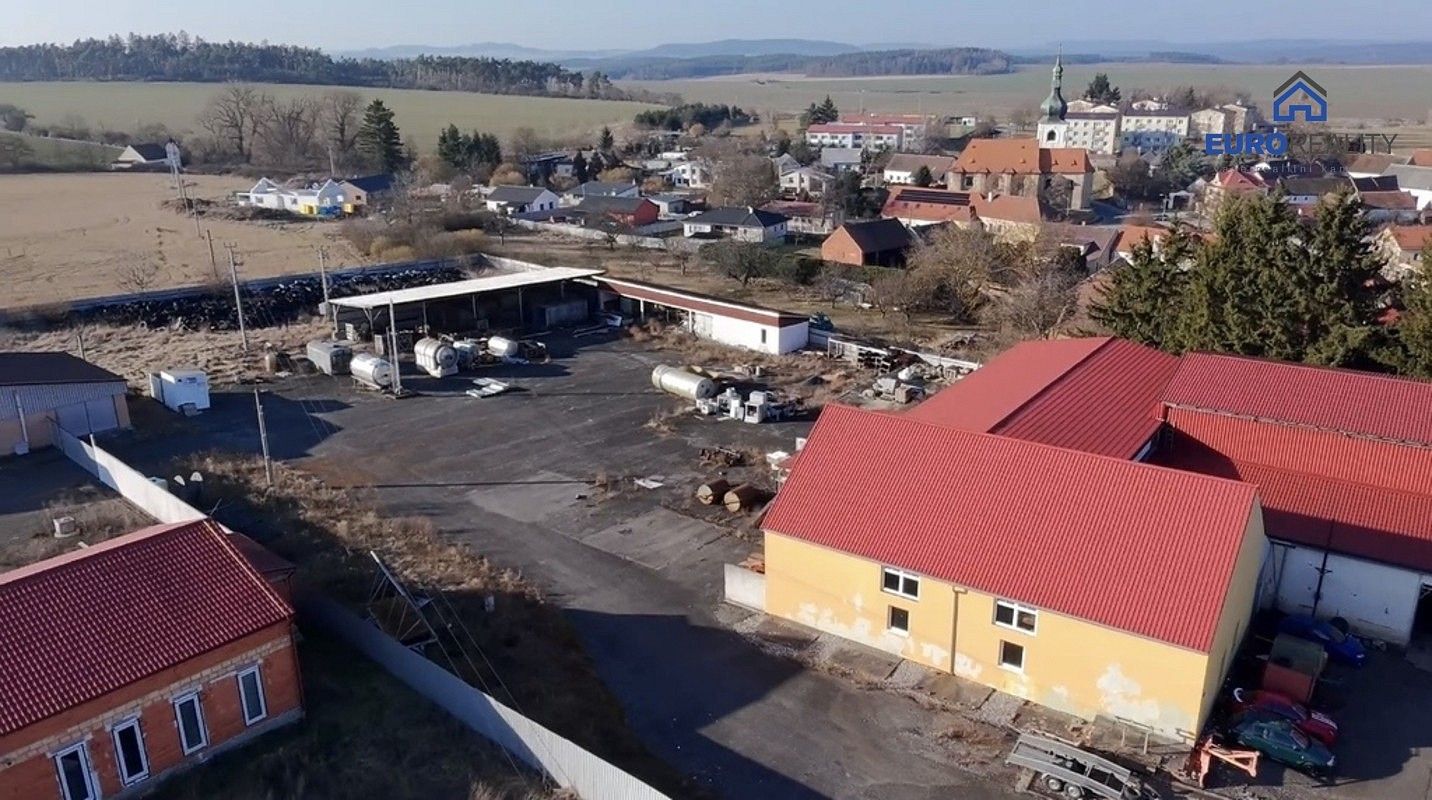 Výrobní prostory, Erpužice - Blahousty, okres Tachov, 10 996 m² - 2