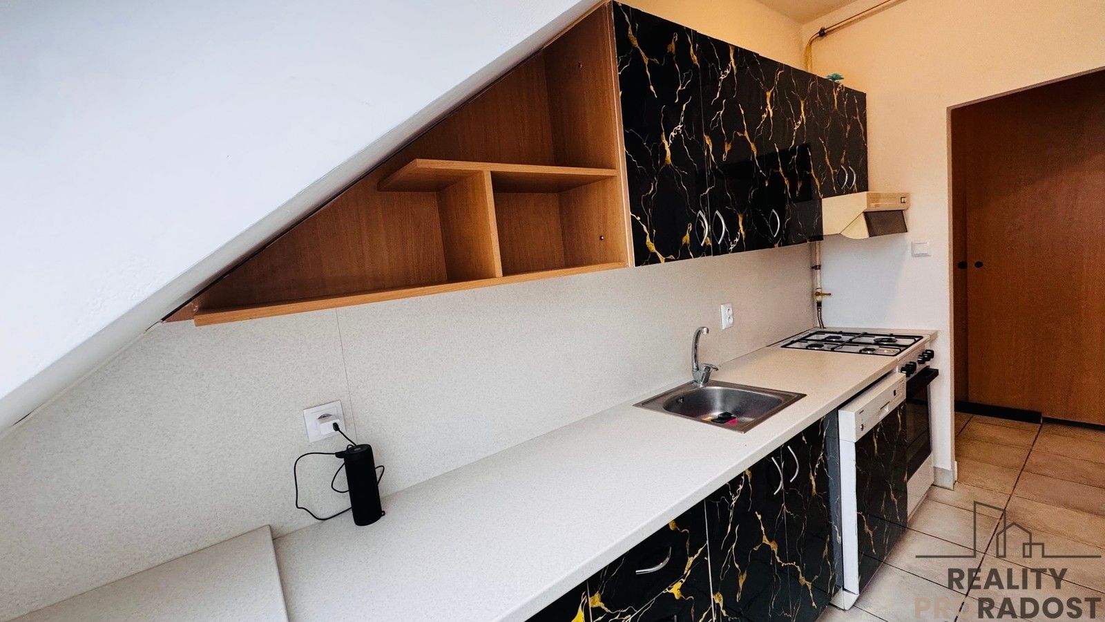 3+1, Dobrovolského, Hodonín, 68 m²