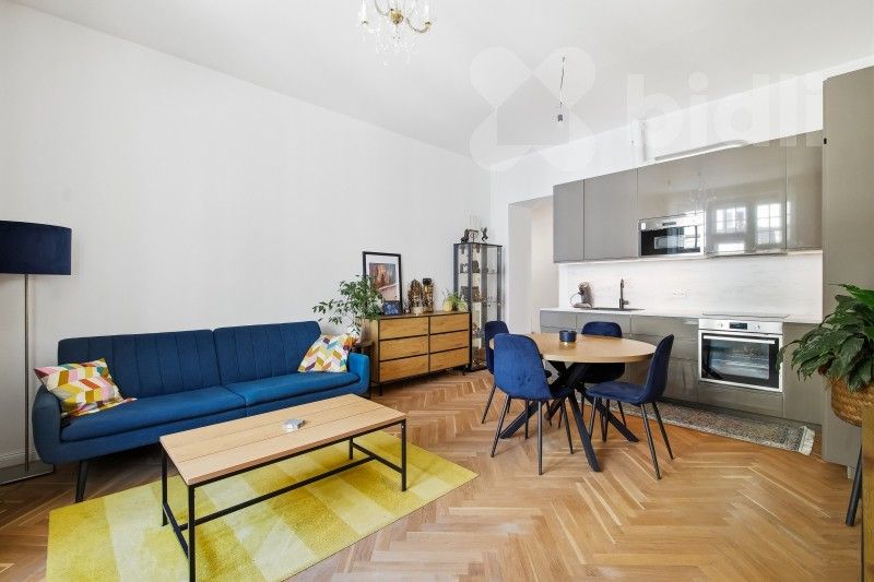 2+kk, Čs. armády 369, Praha Bubeneč, 82 m² - 2