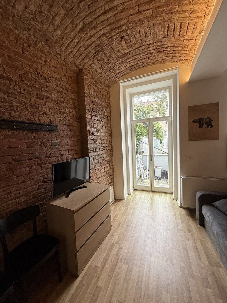Pronájem byt 1+kk - Dalimilova, Praha 3 - Žižkov, 21 m² - 5