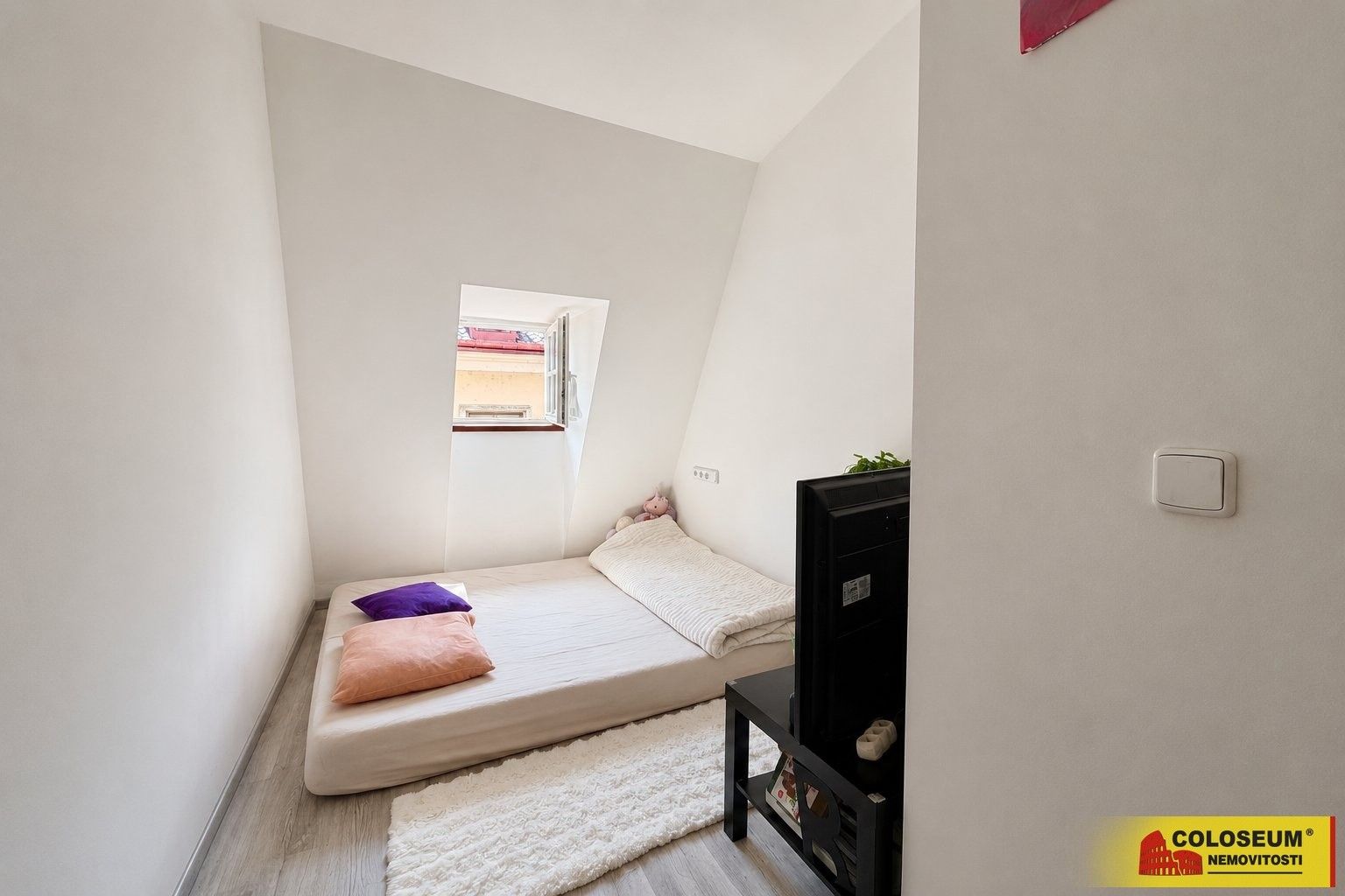 Prodej rodinný dům - Znojmo, 120 m² - 5