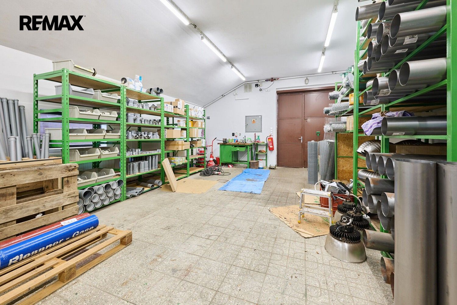 Sklady, Hostivice, okres Praha-západ, Středočeský kraj, 52 m² - 2
