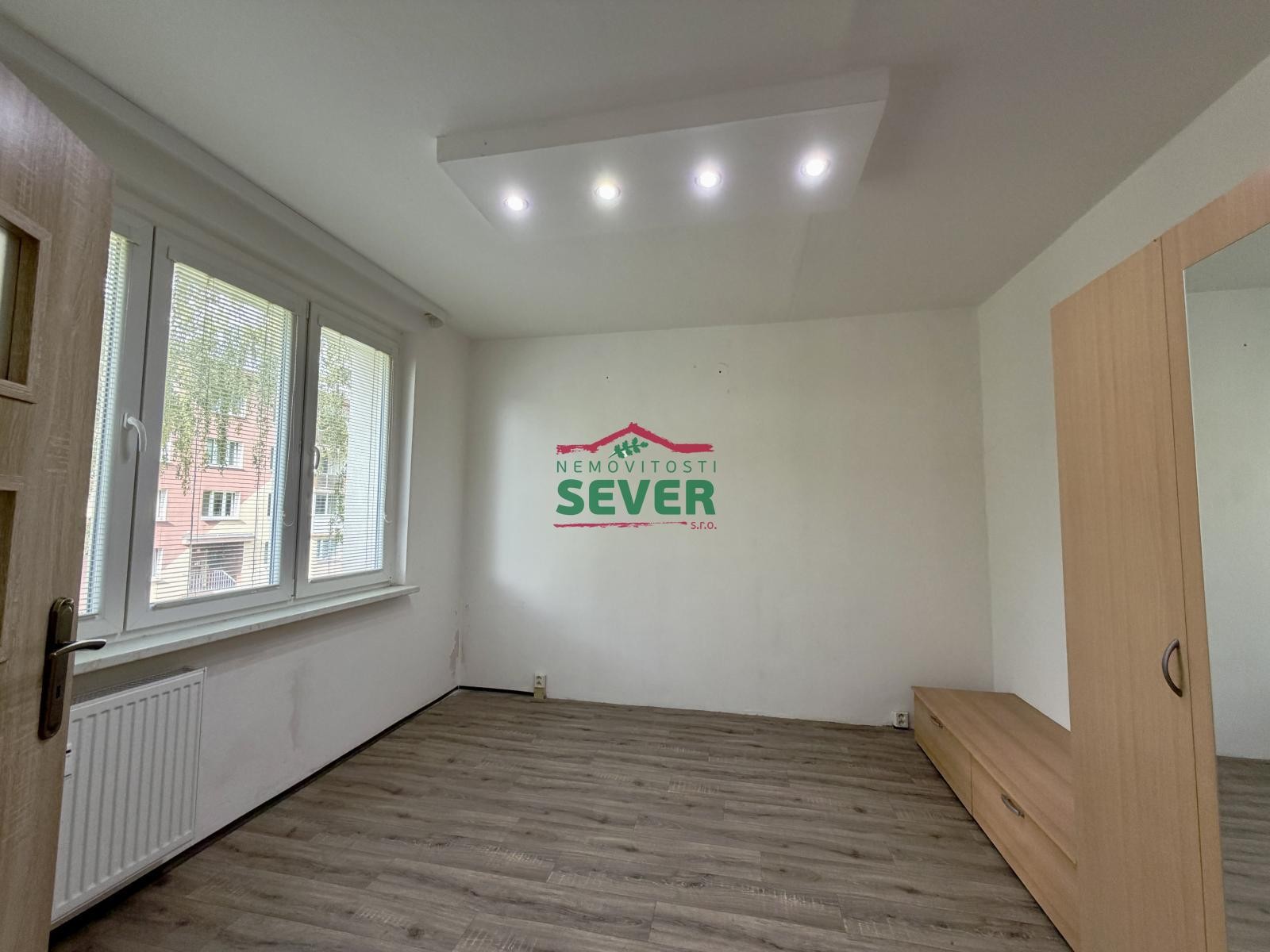 Byt 3+1 · 60 m² · Vinařická, Jirkov - 3