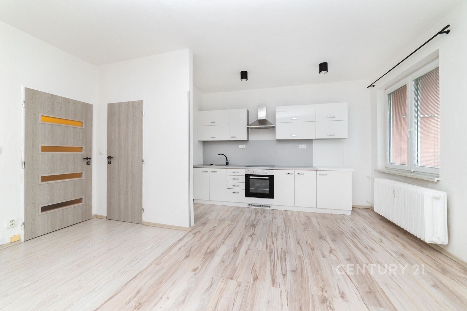 1+kk, Slezská , Třinec, 27 m²