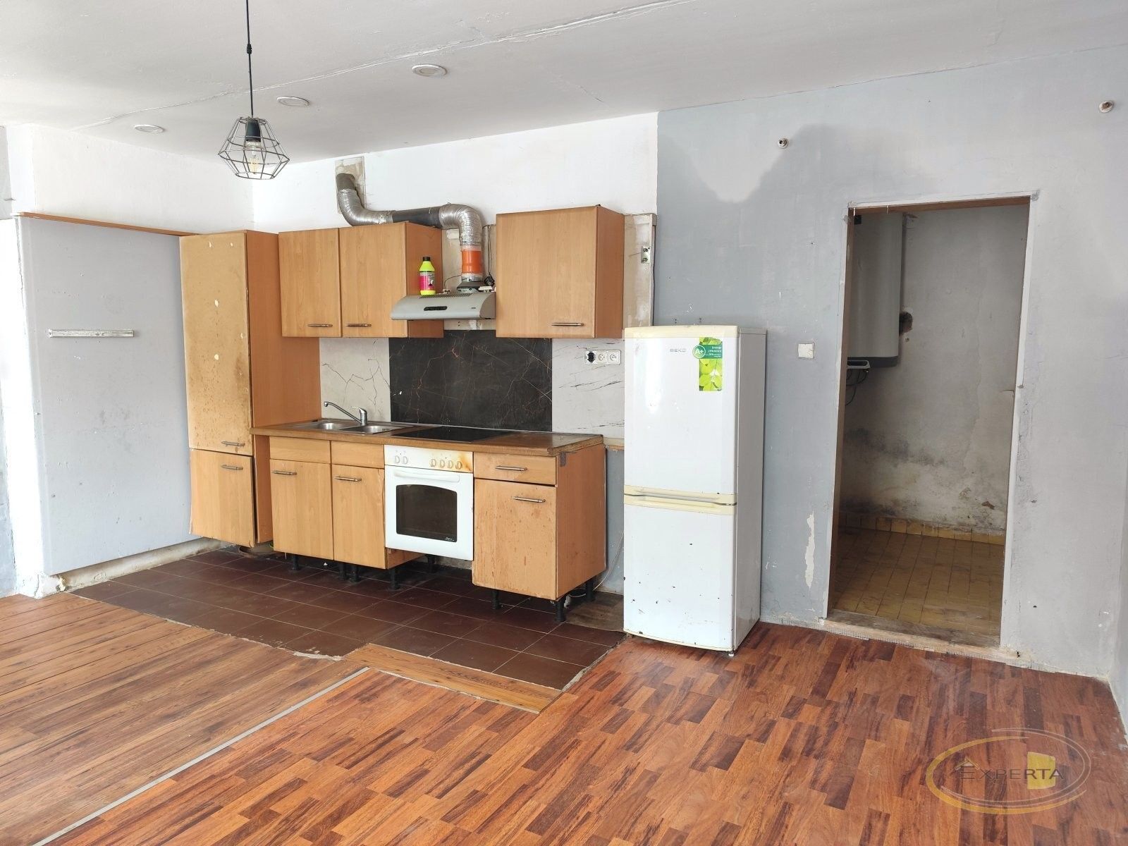 Rodinný dům · 200 m² · 5. května 238, Volary - 3