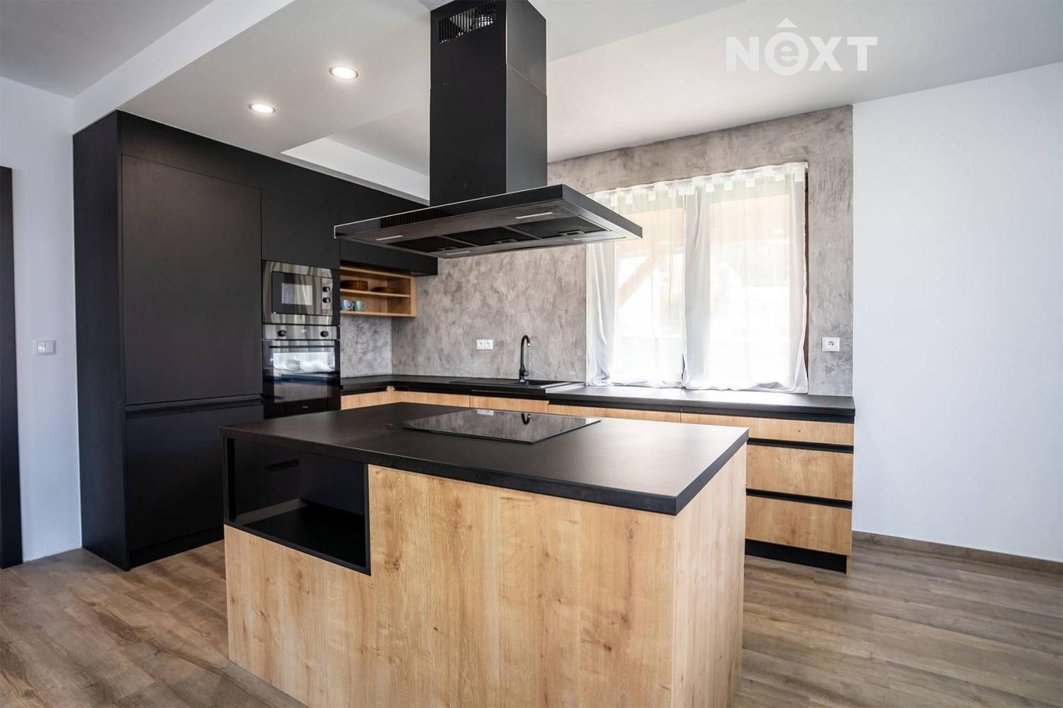 Rodinné domy, Hamry, 200 m²