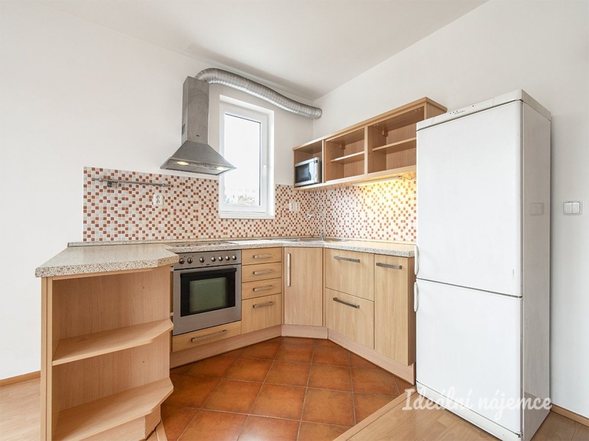 Pronájem byt 2+kk - Velenovského, Praha, 56 m² - 5