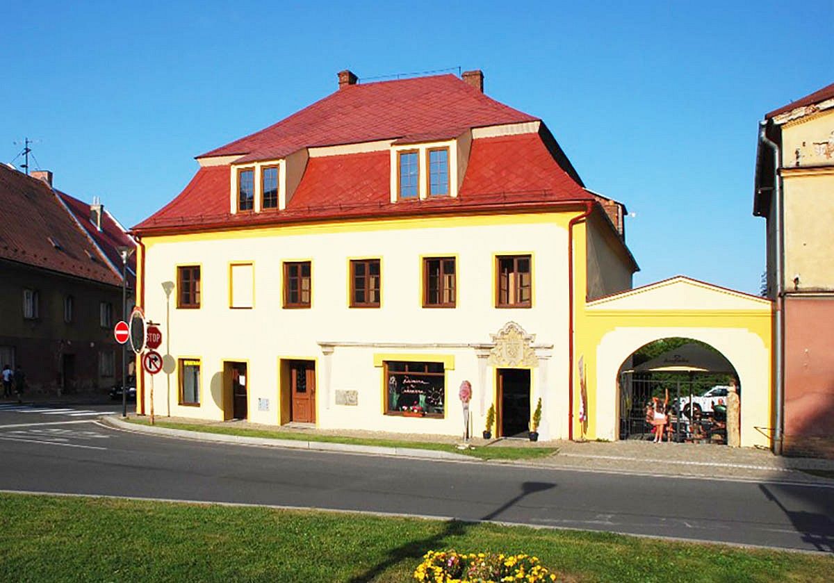 Ubytovací zařízení, Javorník, okres Jeseník, Olomoucký kraj, 600 m² - 2