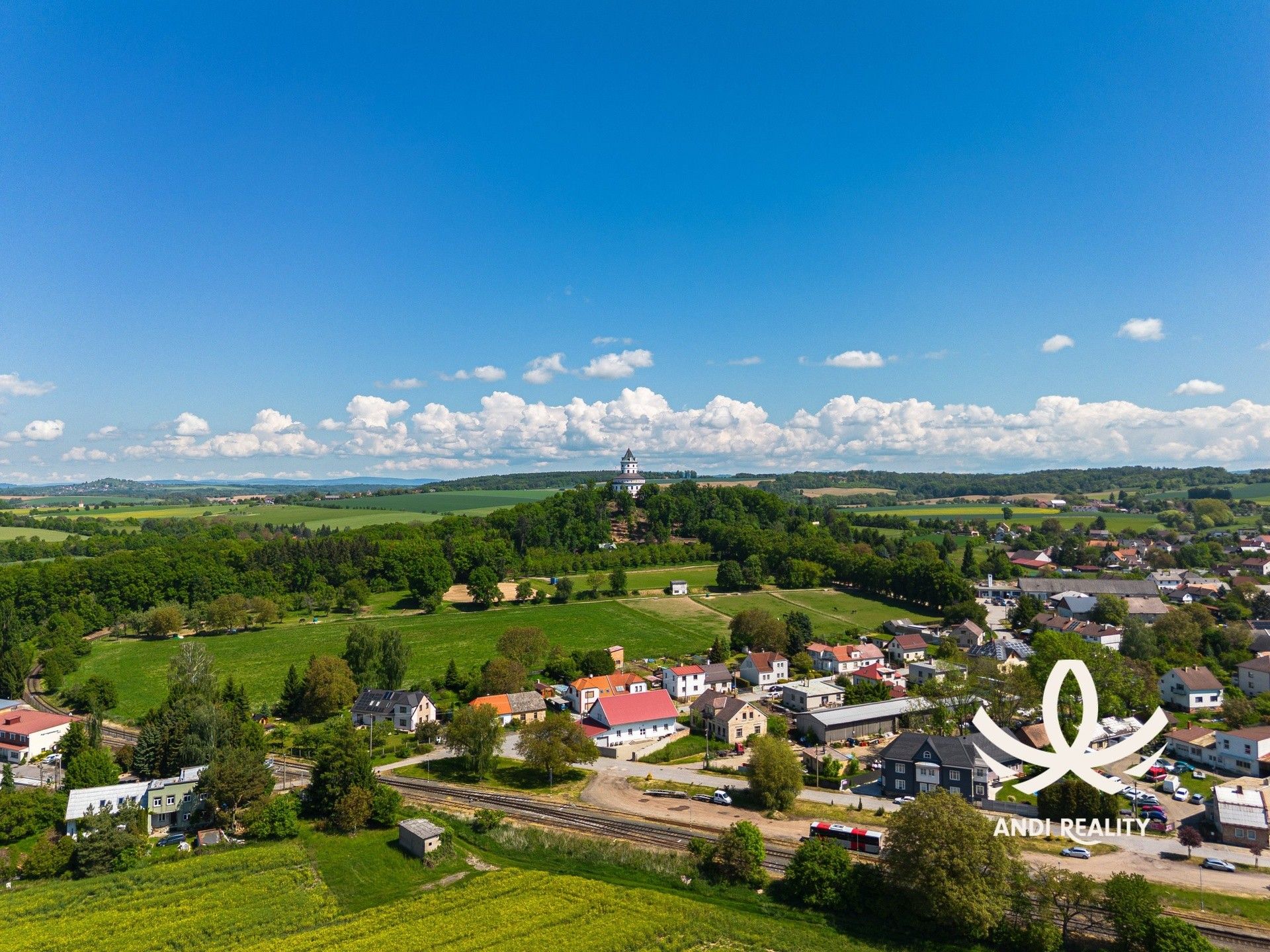 Prodej pozemek pro bydlení - Osek, 903 m² - 5