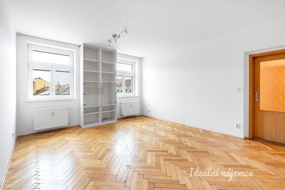 3+kk, V lesíčku, Praha, 51 m²