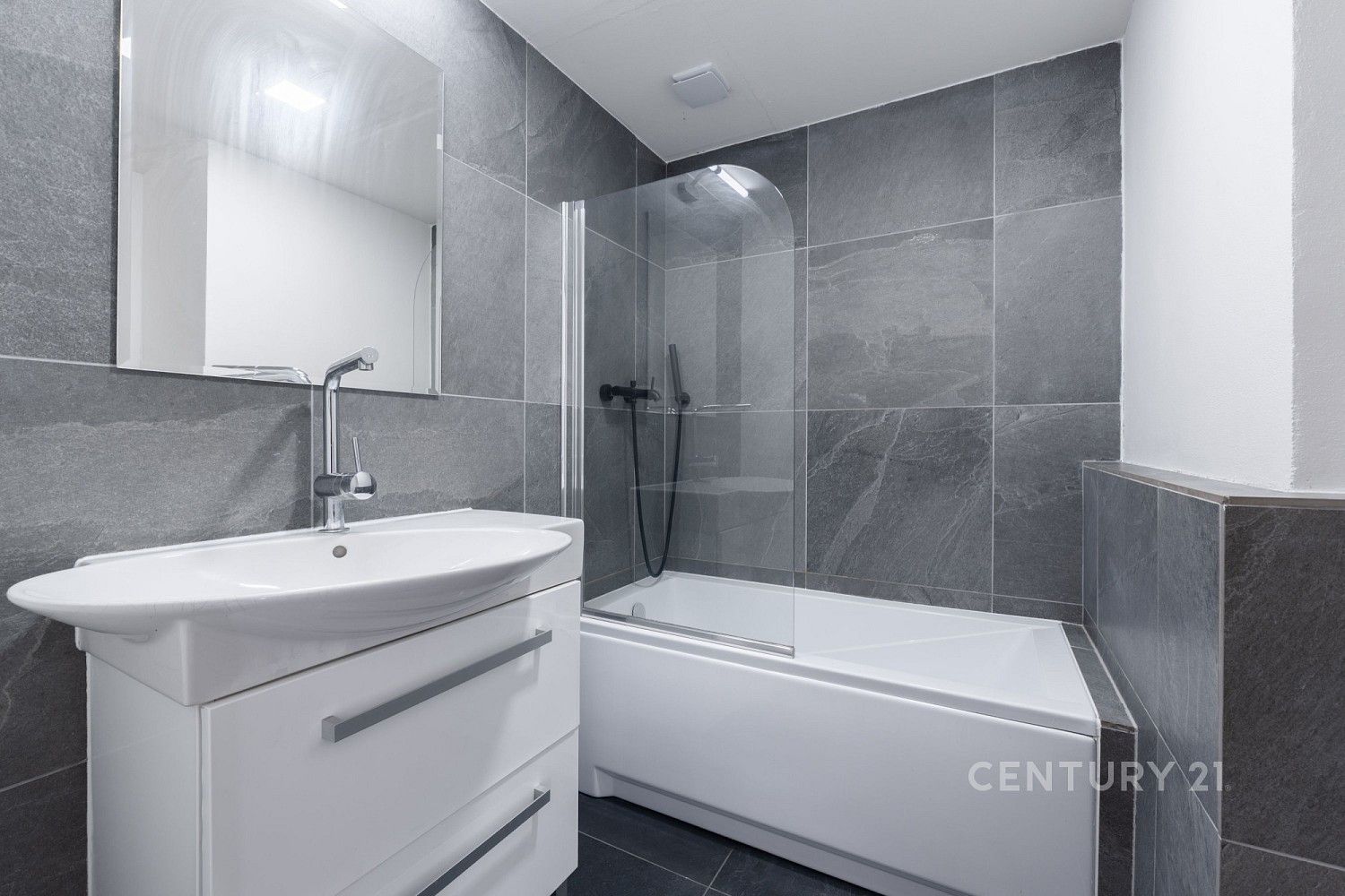 Prodej byt 4+1 - Nová výstavba, Obrnice, okres Most, 80 m² - 1
