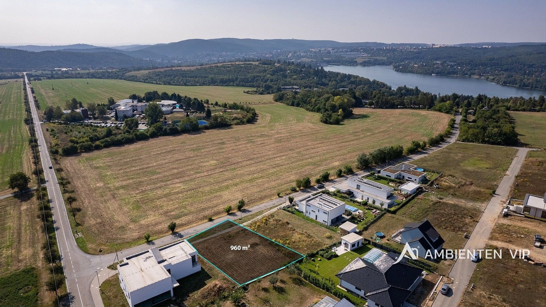 Pozemek pro bydlení, 960 m²