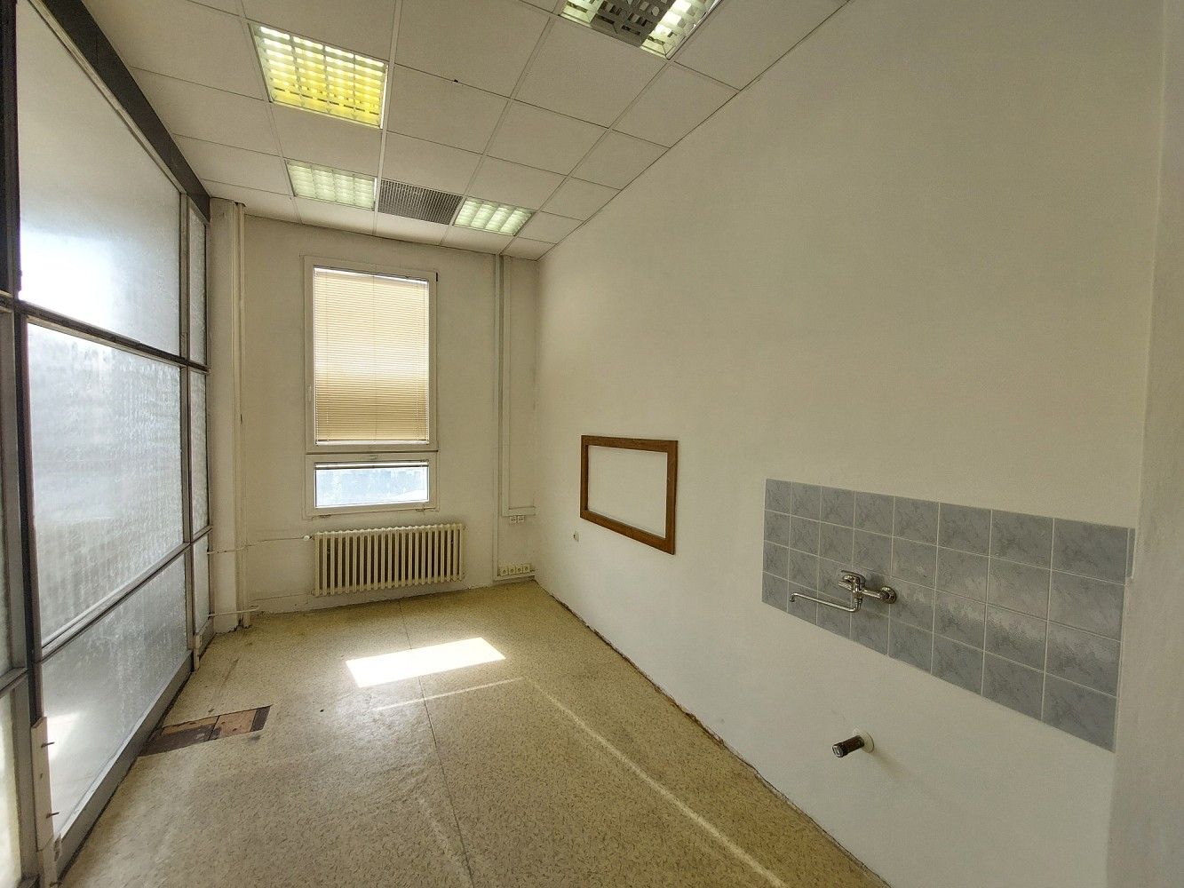 Pronájem kancelář - Břeclav, Jihomoravský kraj, 15 m² - 2