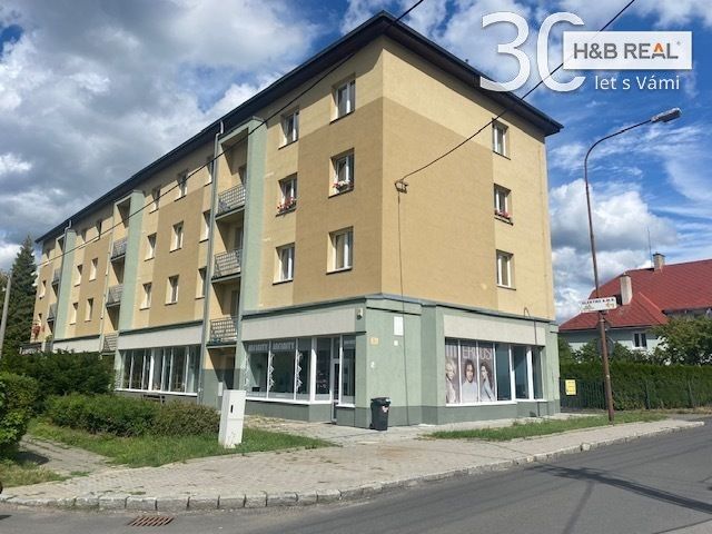 Prodej obchodní prostory - Záviše Kalandry, Vsetín, 84 m²