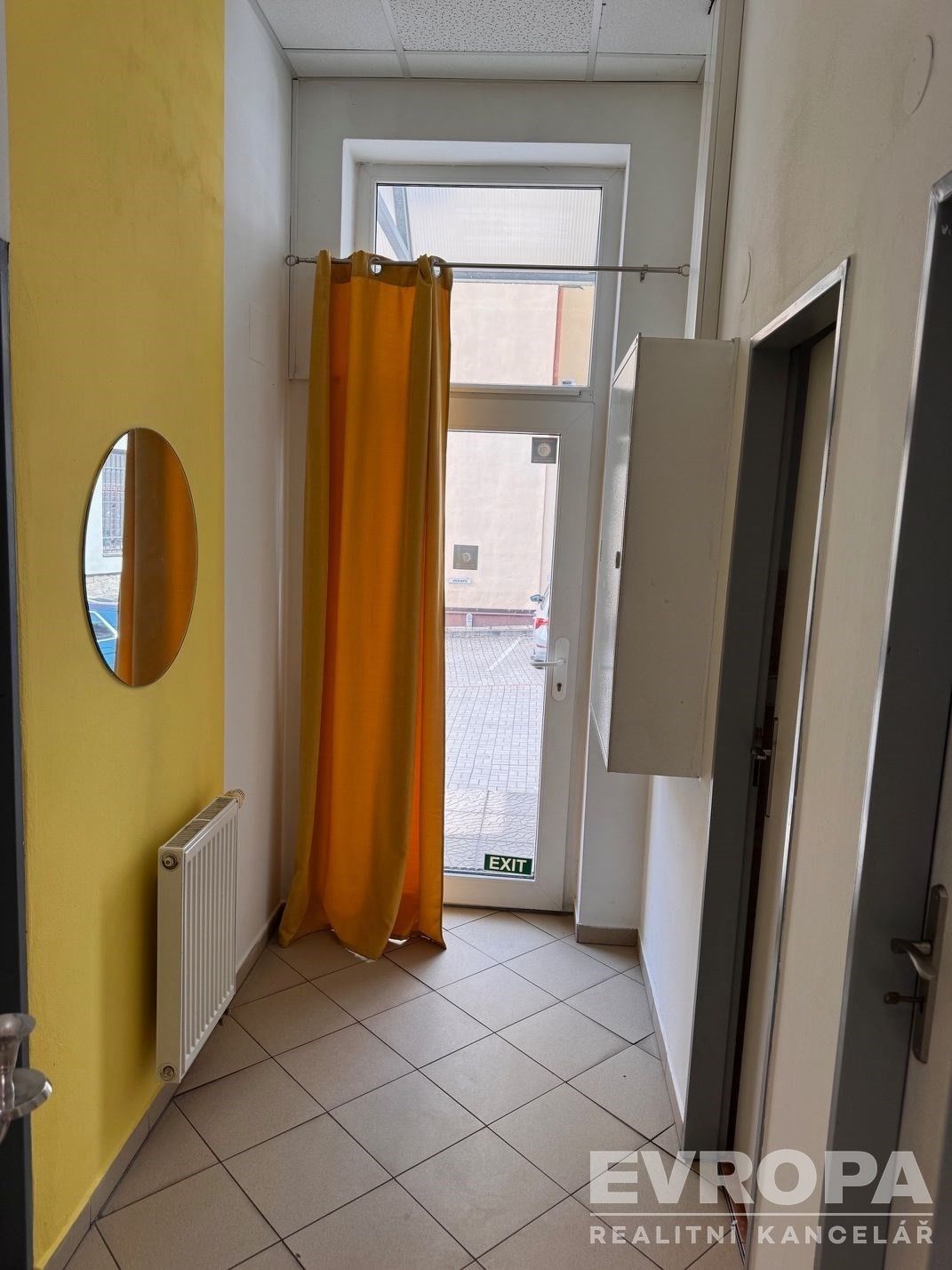 Obchodní prostory · 50 m² · Komenského 4847, Jablonec nad Nisou - 4