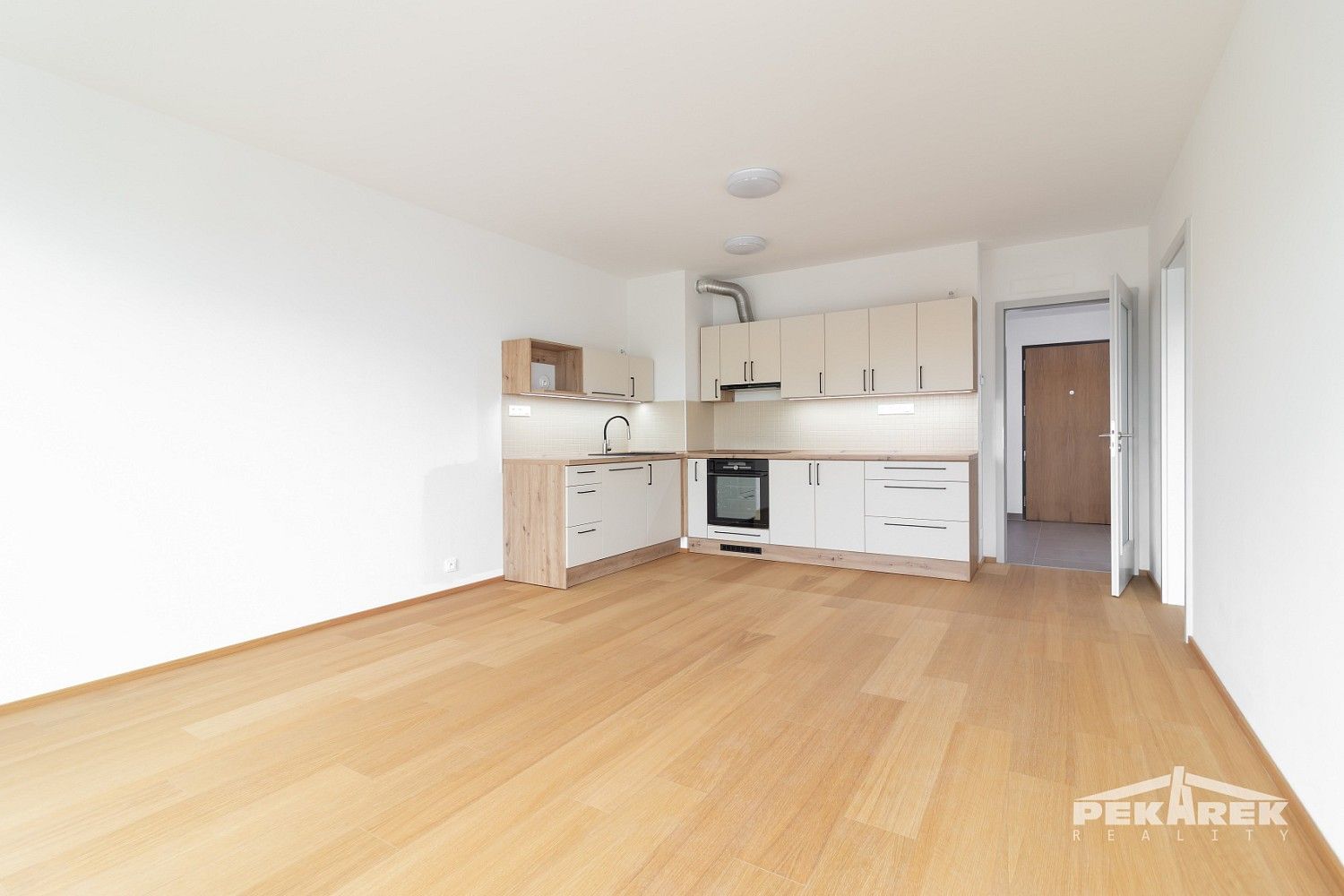 2+kk, Praha - Dolní Chabry, okres Praha 8, Hlavní město Praha, 51 m² - 2