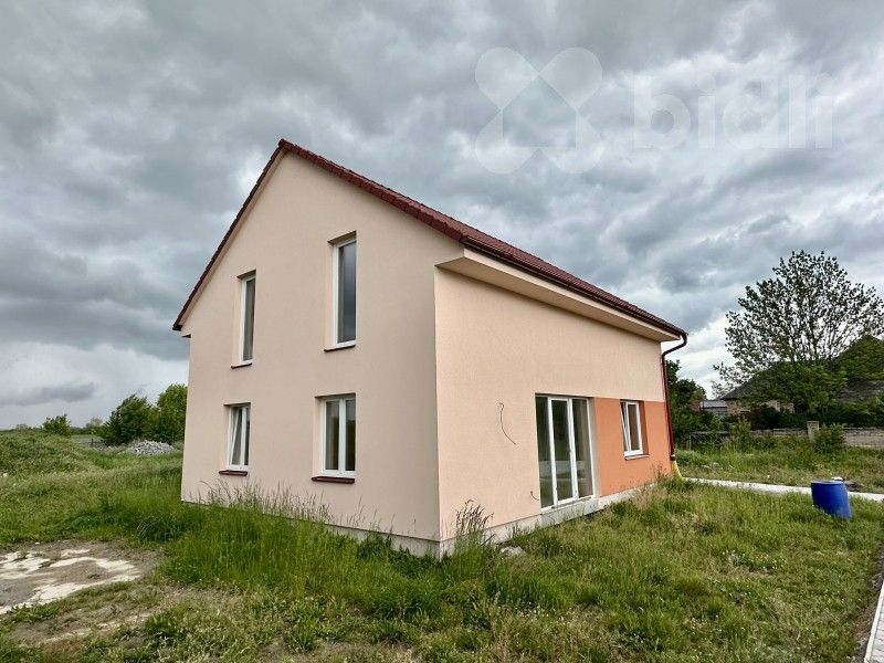 Rodinné domy, Dolní Roveň, 140 m²