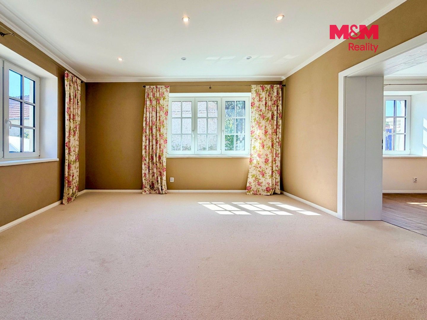 Prodej rodinný dům - Vémyslice, 179 m² - 5