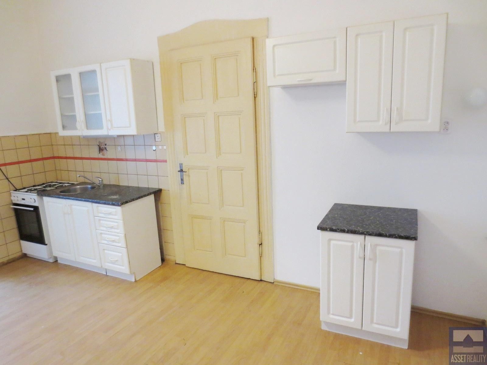 2+1, Klatovská třída, Plzeň, 85 m²