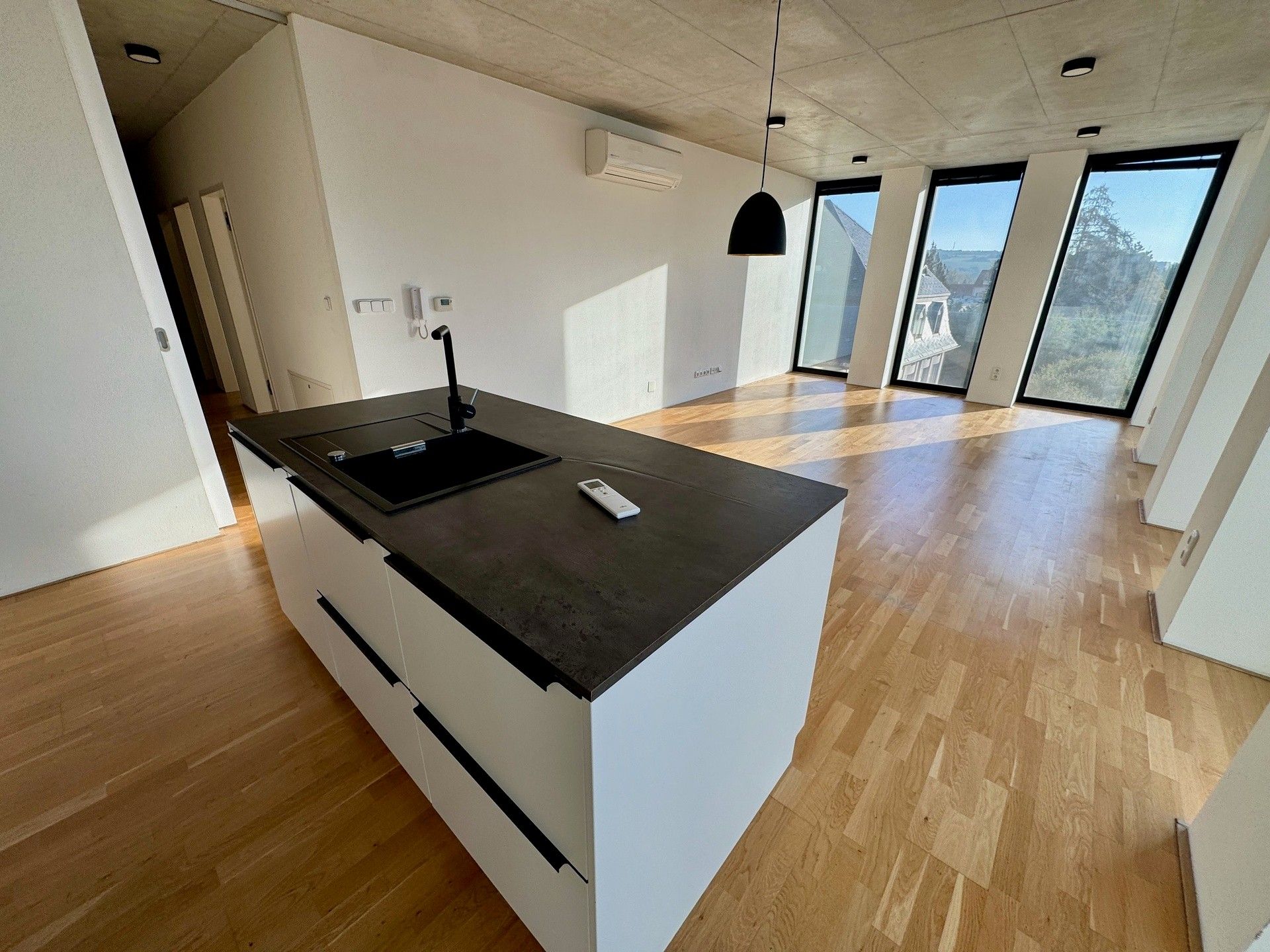 Pronájem byt 3+kk - Lešetín II 7147, Zlín, 90 m² - 5