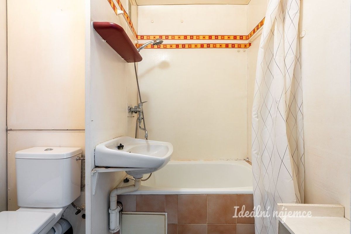 Byt 1+kk · 26 m² · Bílinská, Praha - 4
