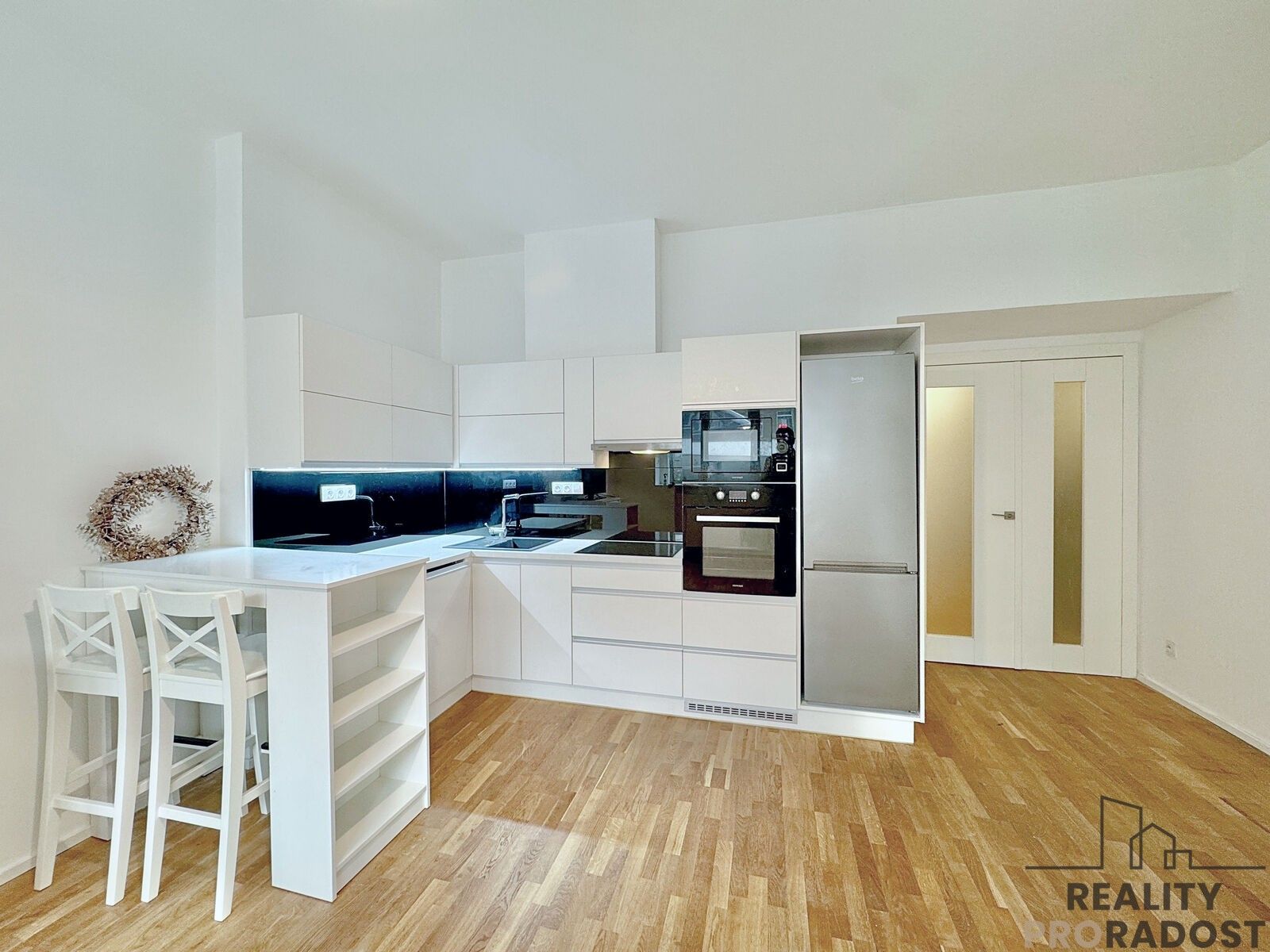 2+kk, Nikoly Tesly 1094, Praha Dejvice, 64 m² - 1
