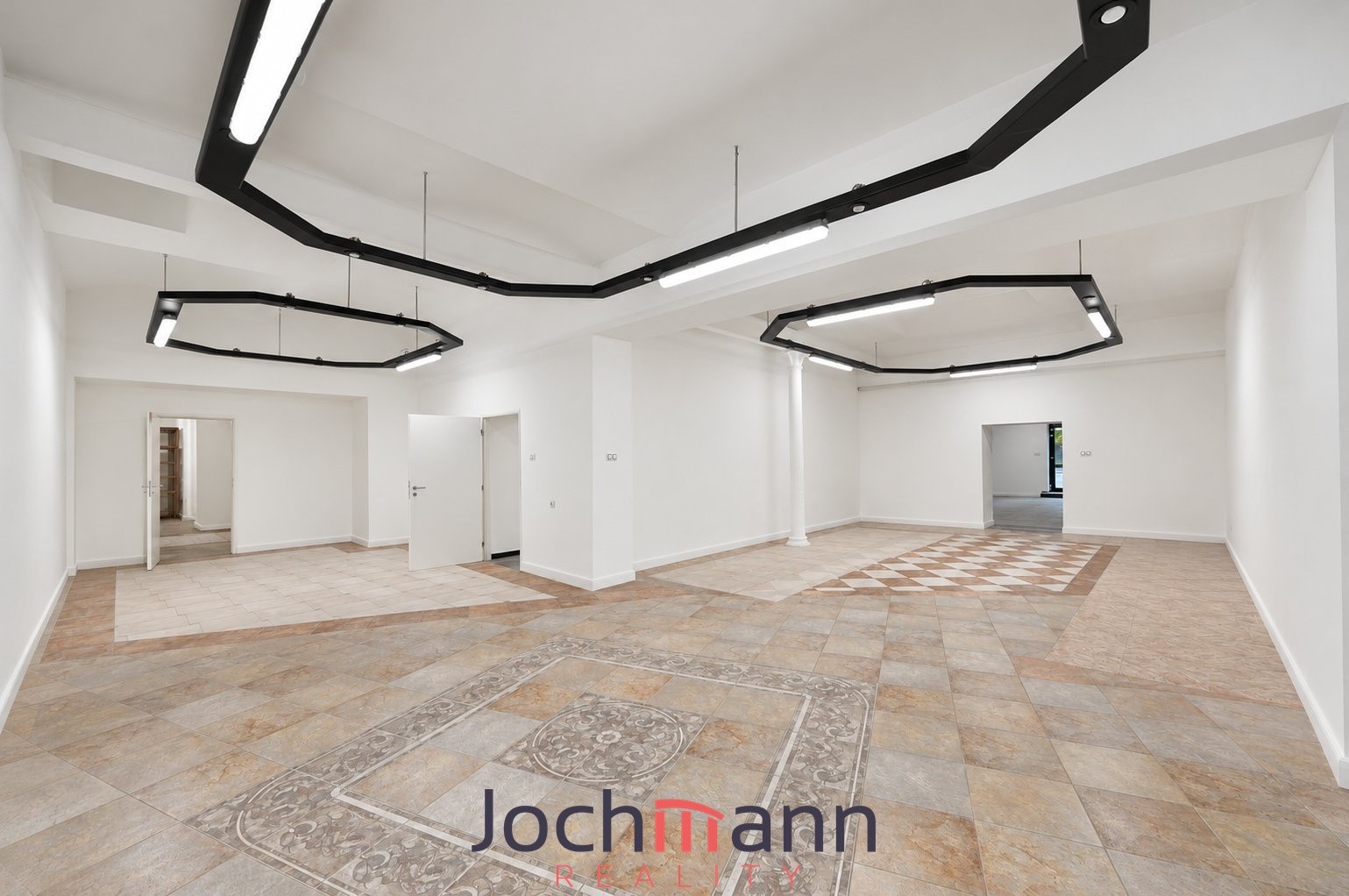 Obchodní prostory · 501 m² · Novohradská 746, České Budějovice 6 - 4