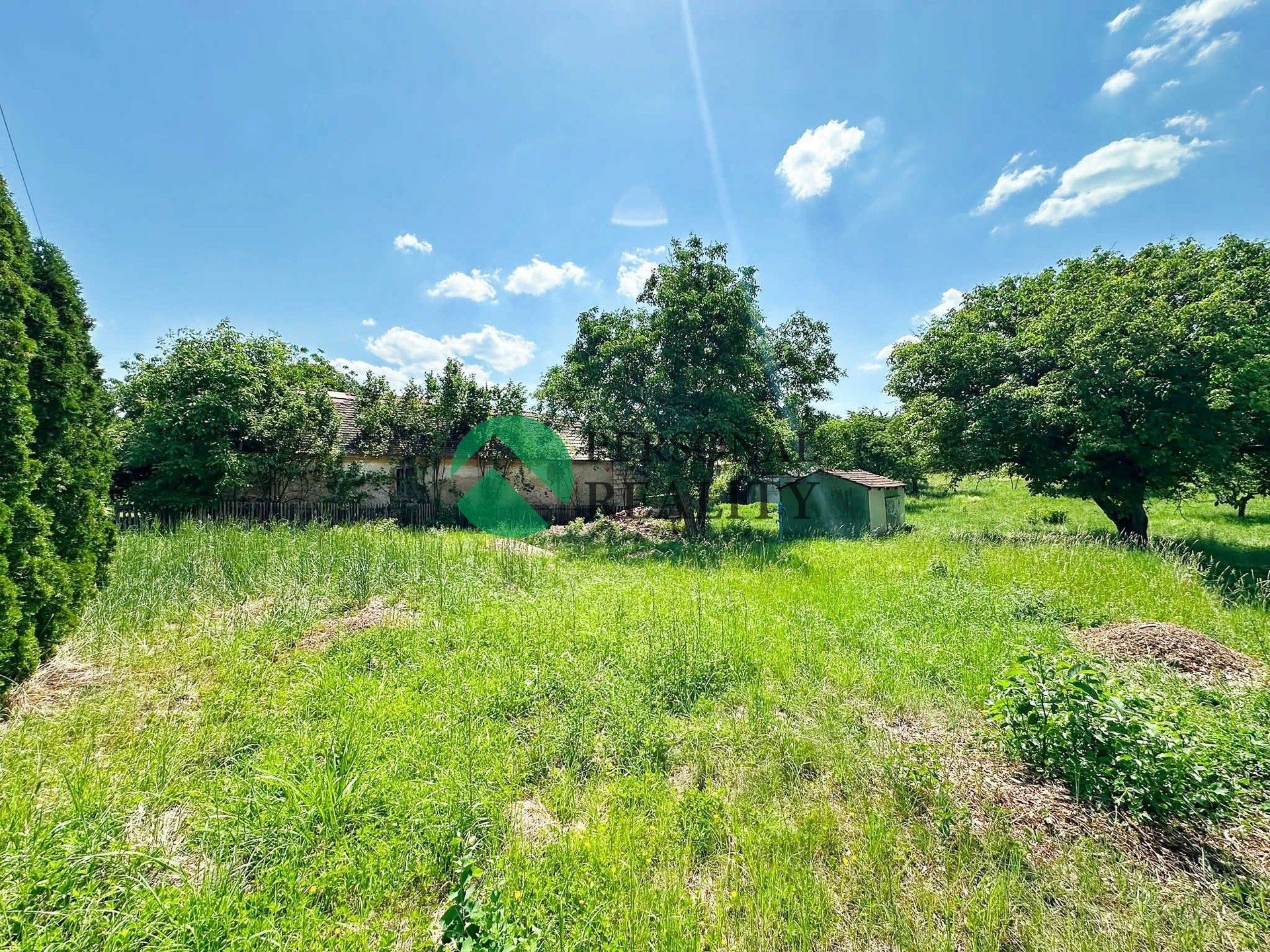Pozemek pro bydlení, 1 500 m²