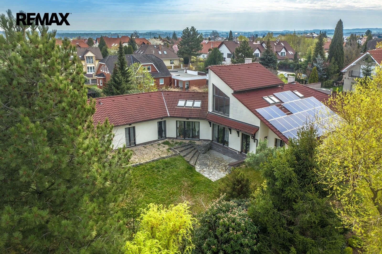 Rodinné domy, Lipová 568, Jesenice, 309 m² - 1