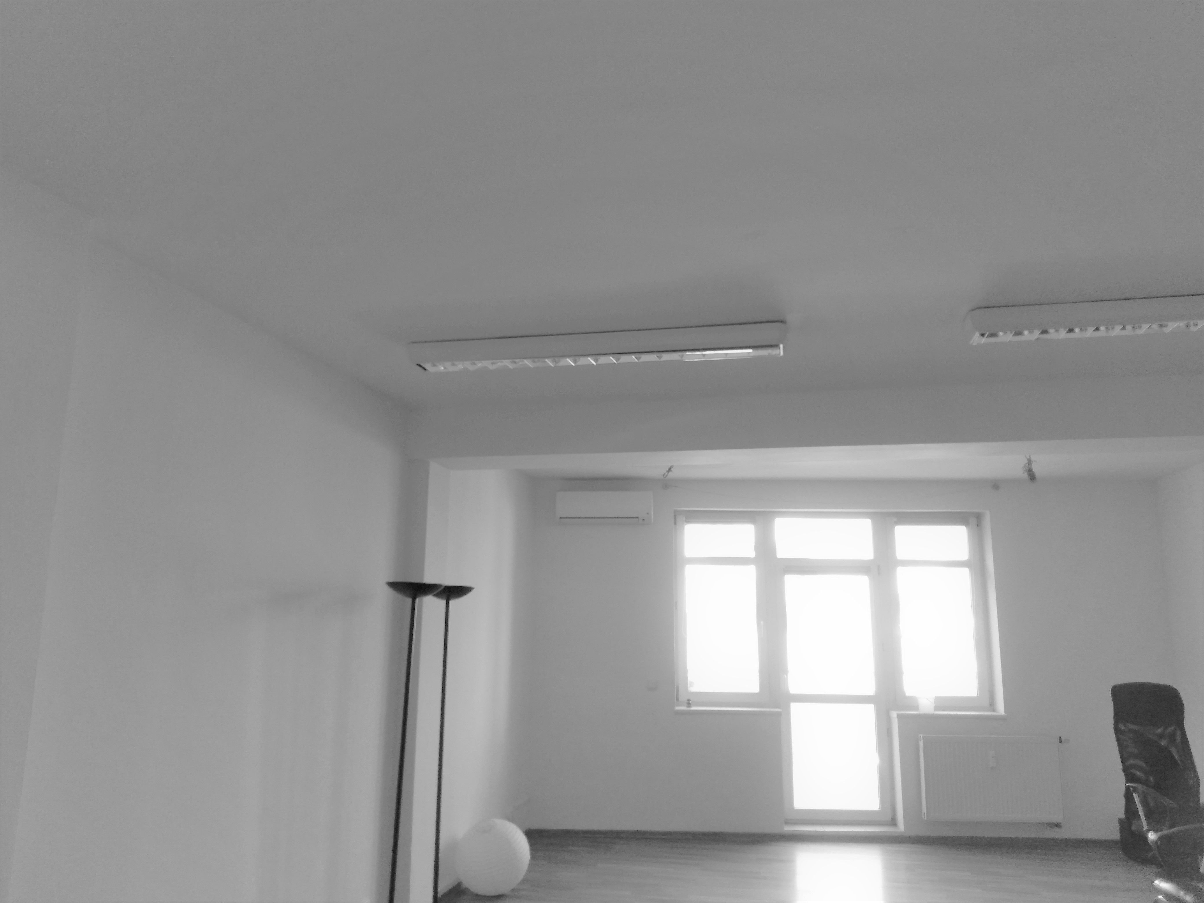 Pronájem kancelář - Kobylisy, Praha, 39,2 m²