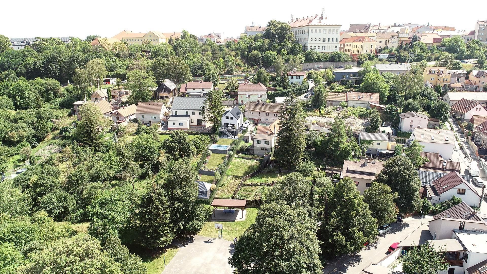 Pozemek pro bydlení · 572 m² · Hluboká, Kladno - 4