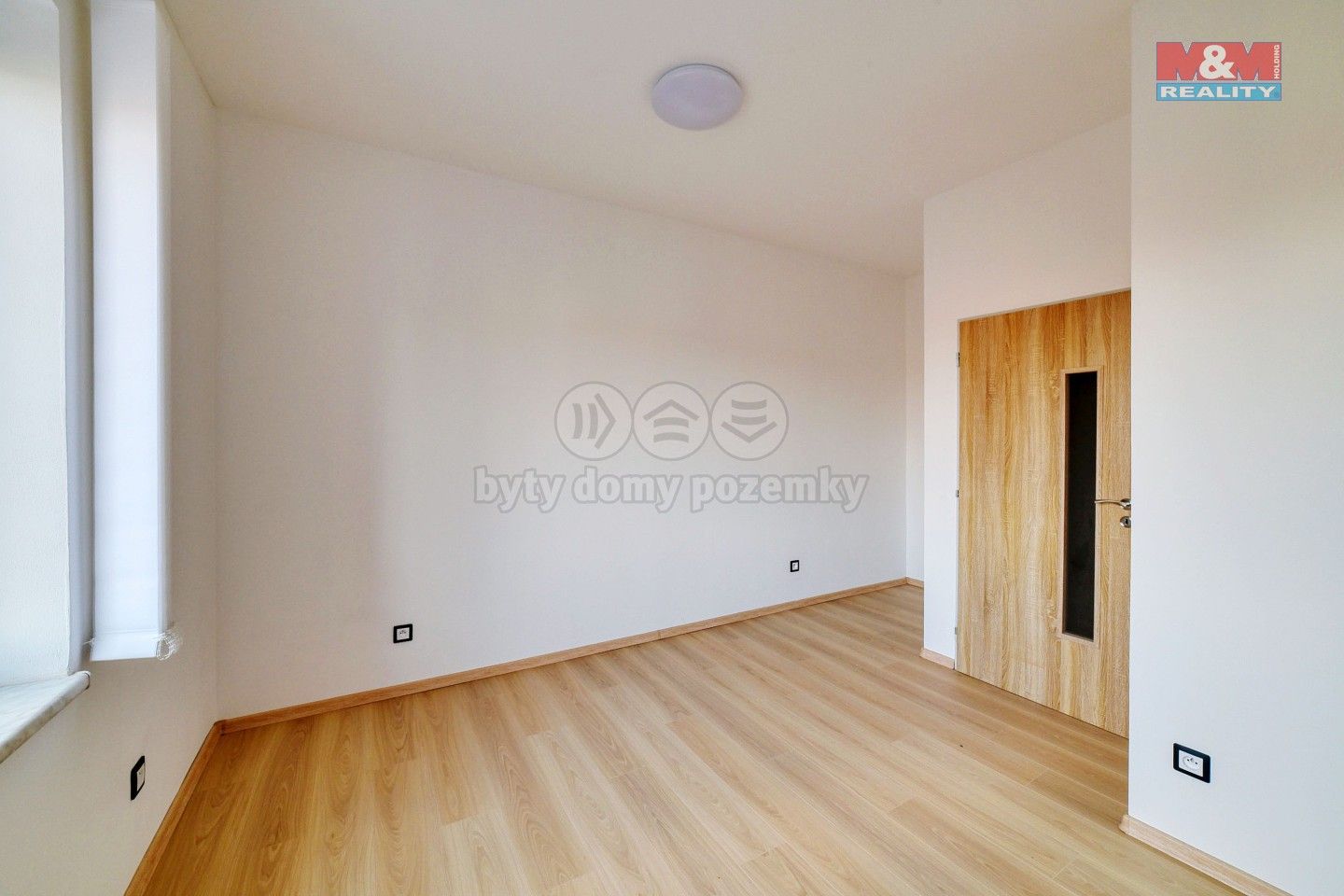 Prodej byt 1+kk - Horní Dvory, Cheb, 20 m²