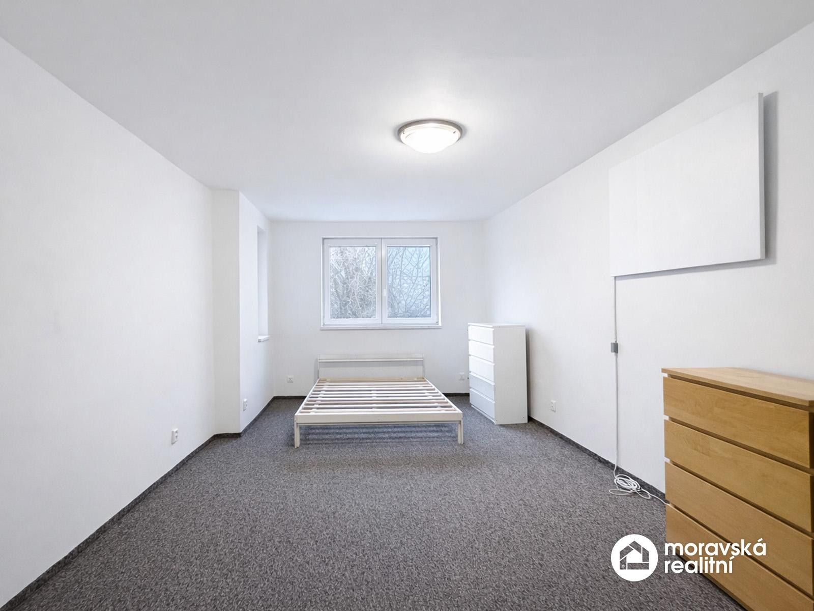 1+1, Hrabalova, Brno, 54 m²