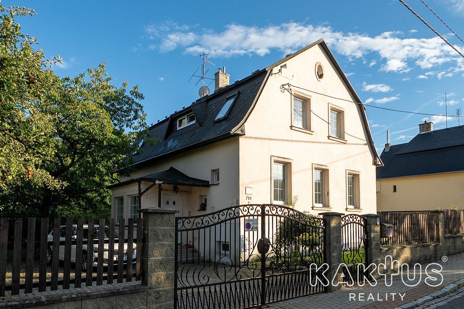 Rodinné domy, Svobodova, Bílovec, okres Nový Jičín, 193 m² - 1