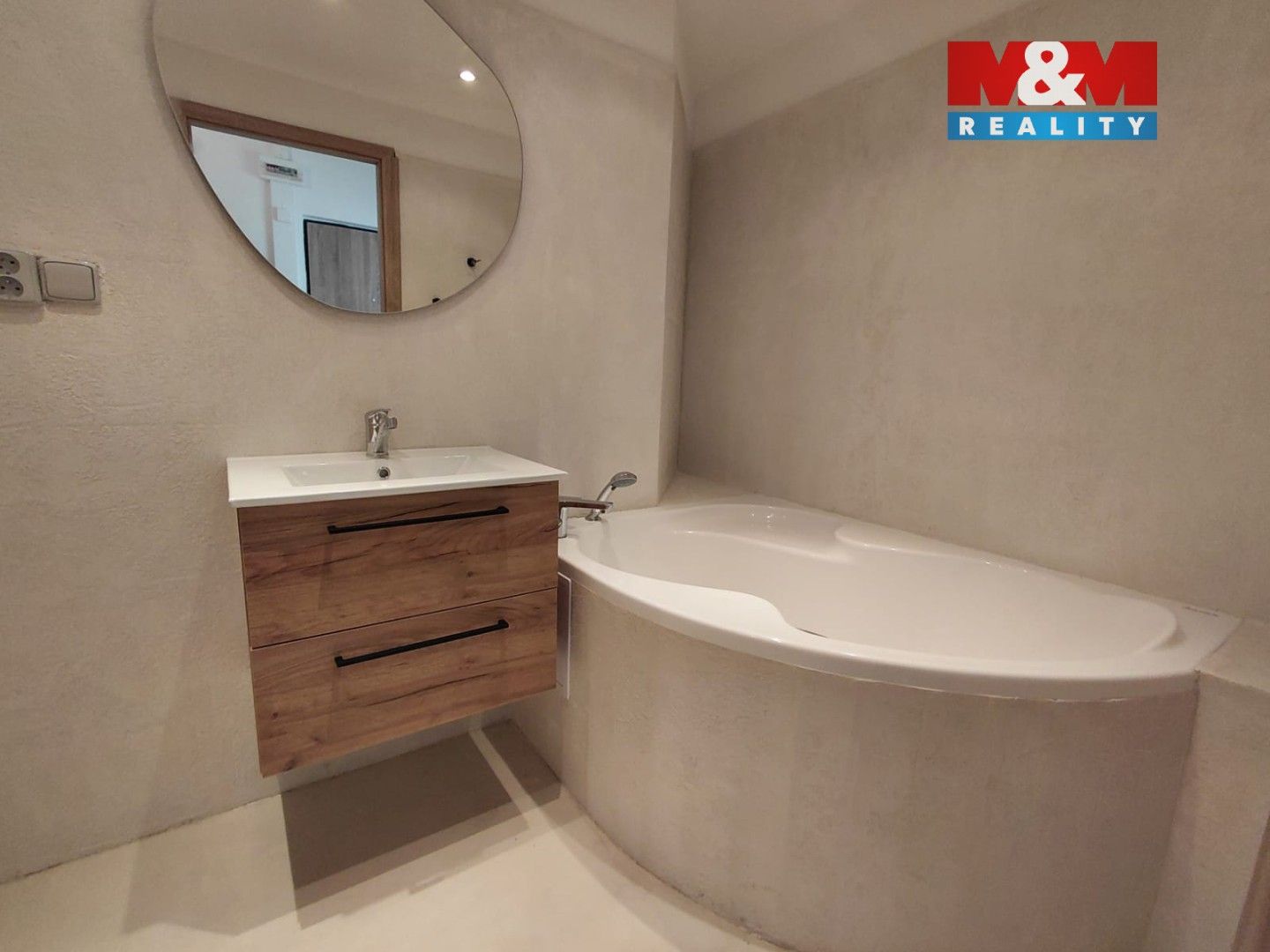 Pronájem byt 2+1 - Pod Rozhlednou, Ústí nad Labem, 65 m²