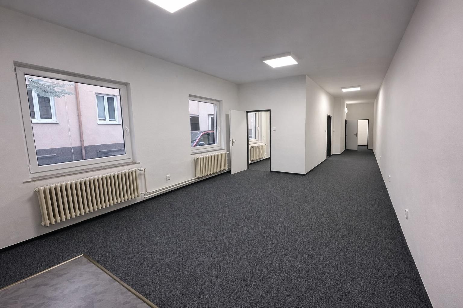 Kanceláře, Přístavní, Praha, 100 m²