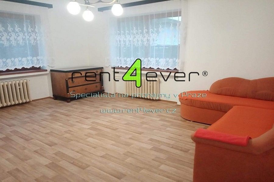 Pronájem rodinný dům - Podéšťova, Praha 5 - Zbraslav, 180 m² - 5