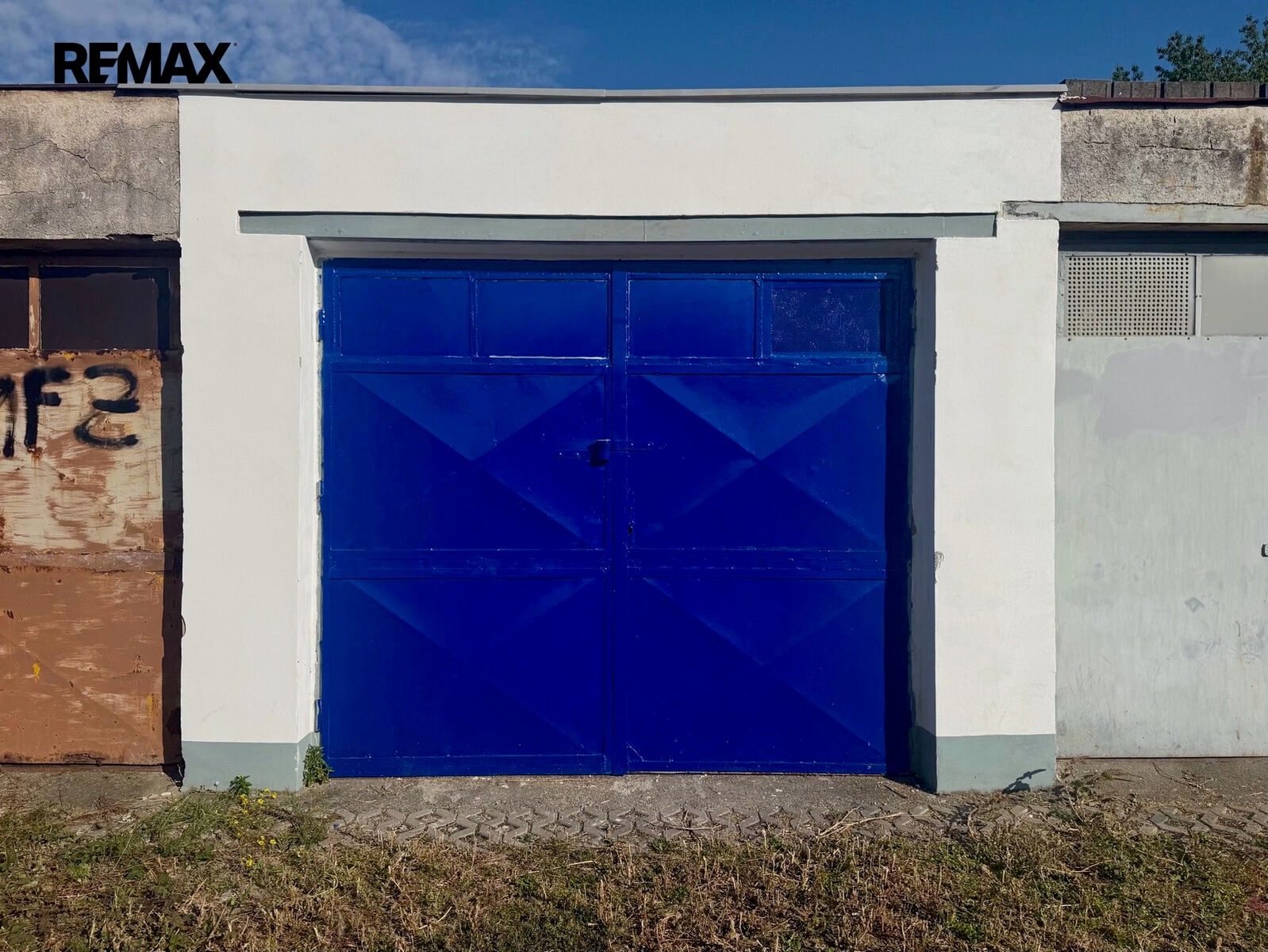Garáže, K sedlišti 665, Praha Čakovice, 18 m² - 1
