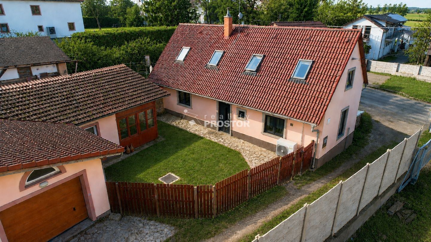 Rodinné domy, Slaný Trpoměchy, 120 m² - 1