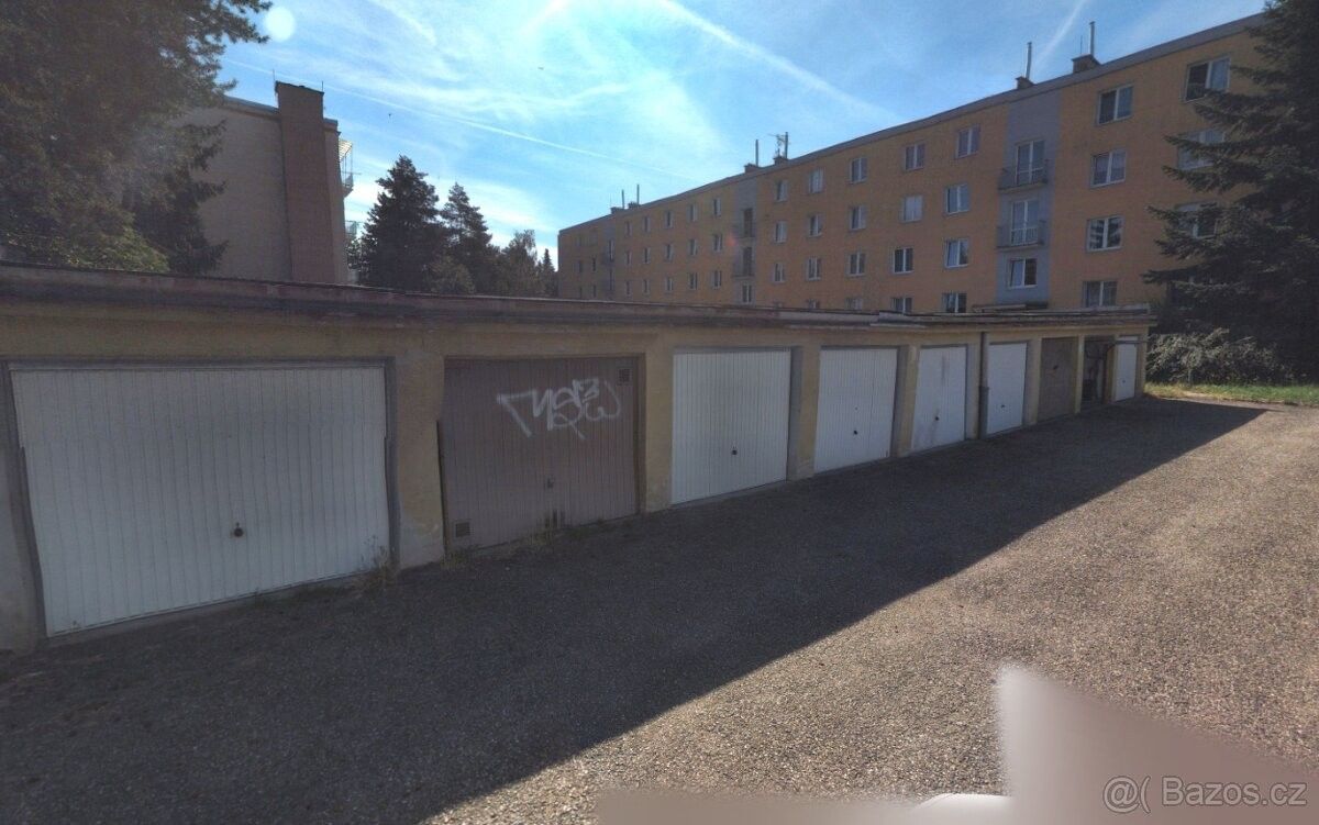 Garáže, Olomouc, 779 00