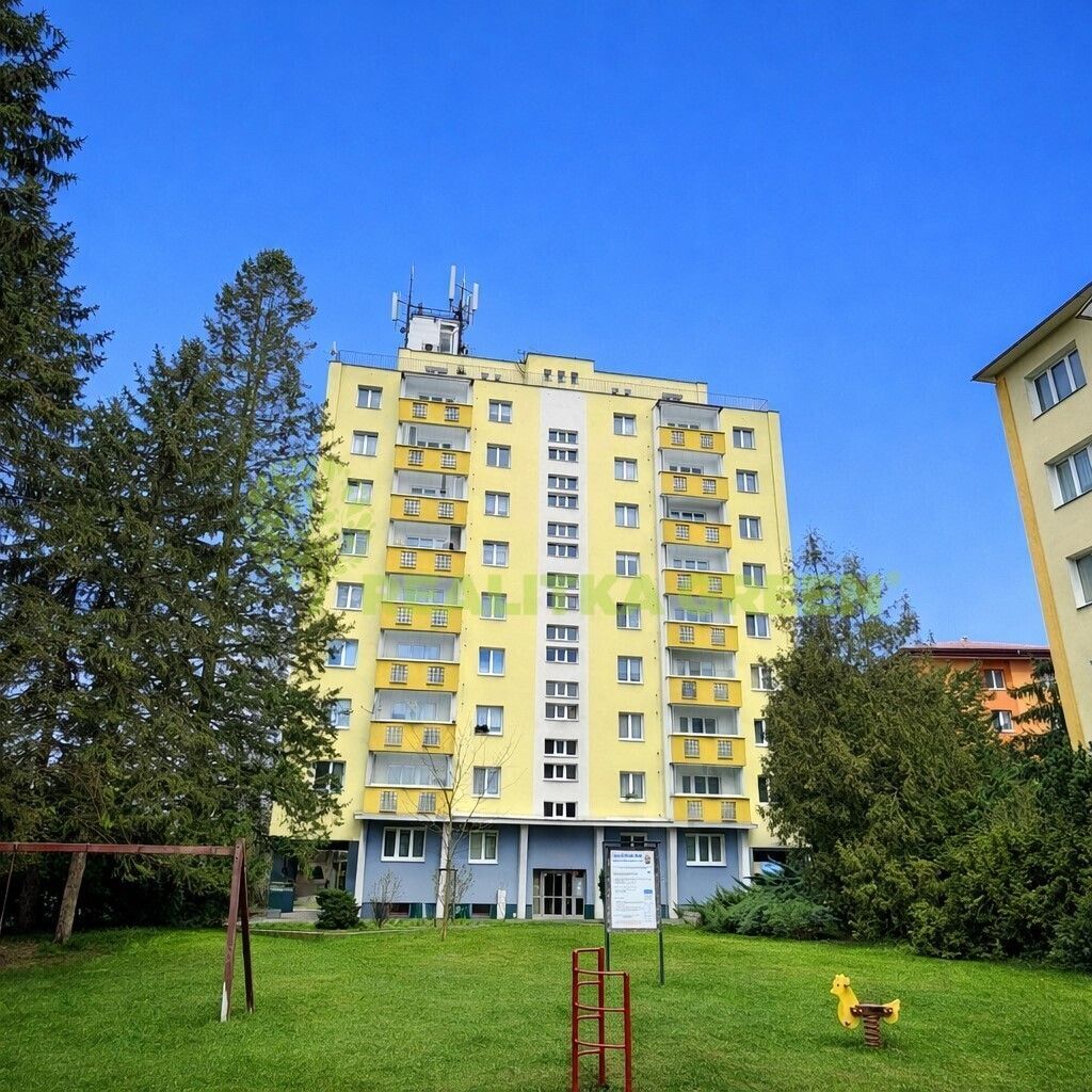 Prodej byt 3+1 - Luh, Vsetín, 64 m²