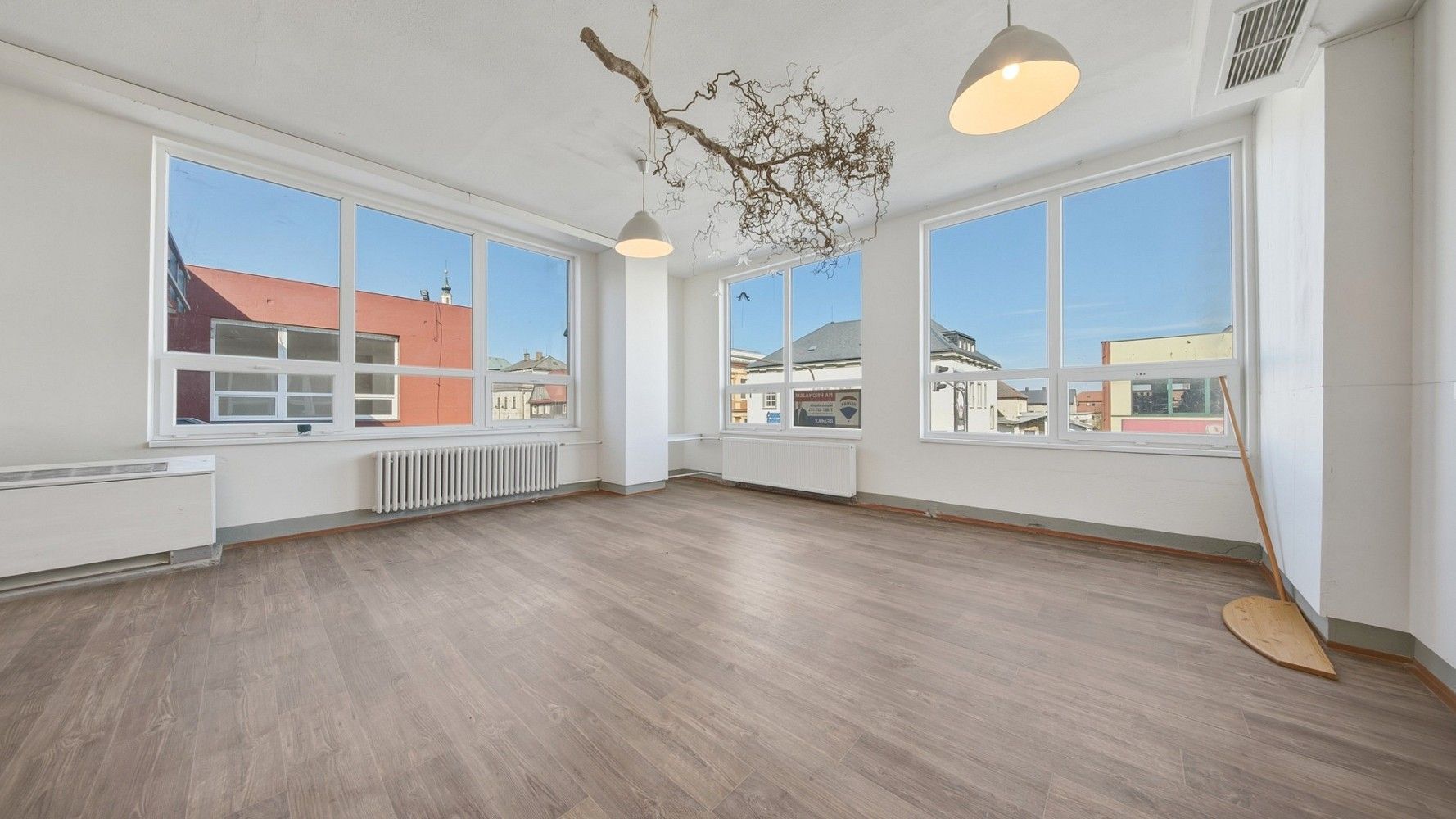 Obchodní prostory, Nový Bor, okres Česká Lípa, Liberecký kraj, 110 m² - 1